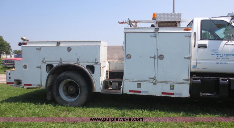 image for item D5957 1994 GMC TopKick service truck