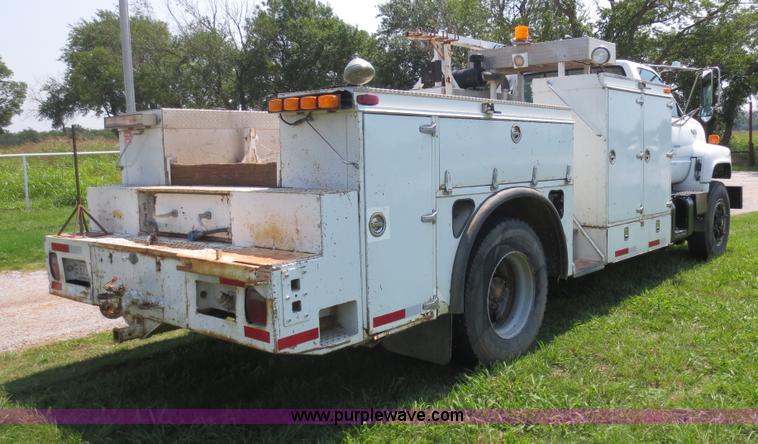 image for item D5957 1994 GMC TopKick service truck