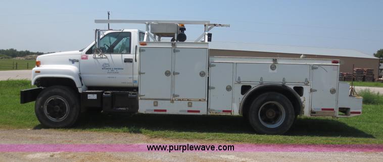 image for item D5957 1994 GMC TopKick service truck