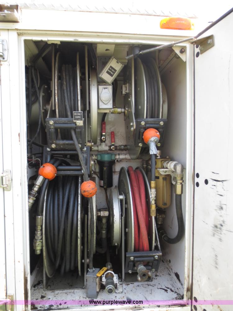 image for item D5957 1994 GMC TopKick service truck