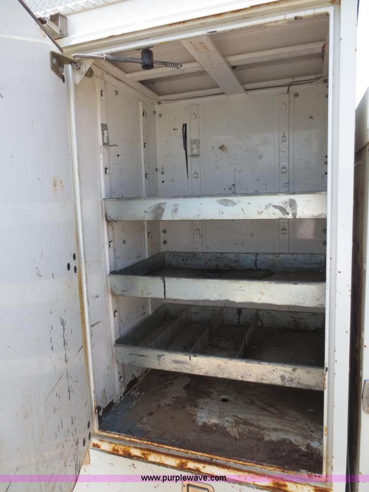 image for item D5957 1994 GMC TopKick service truck