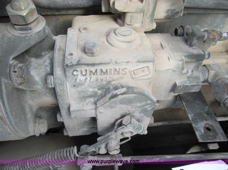 image for item E3637 1972 Am General five ton dump truck