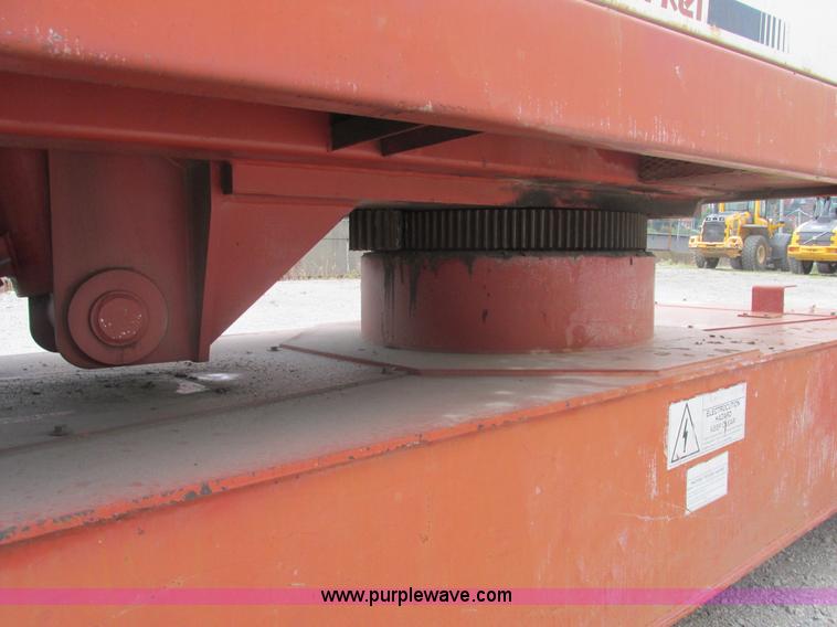 image for item E7335 2001 Snorkel TB80RD24X4 boom lift