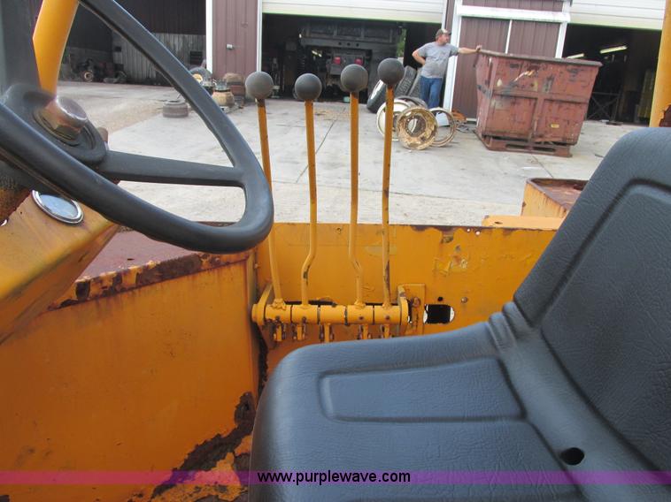 image for item E7342 Drott 160RF2 Go Devil carry deck crane