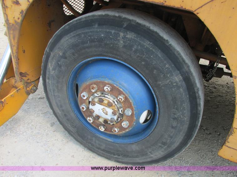 image for item E7342 Drott 160RF2 Go Devil carry deck crane