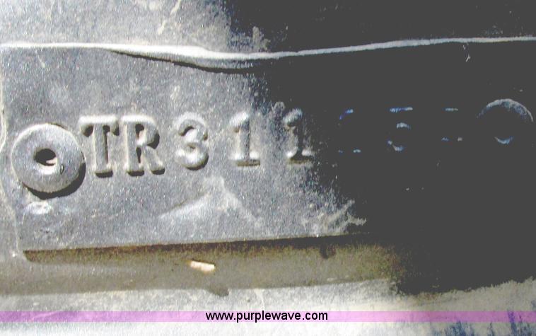 image for item E7343 1983 Mack RD686S dump truck