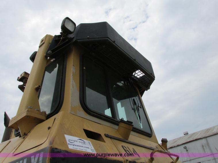 image for item F5204 1995 Caterpillar D5H XL Series II dozer