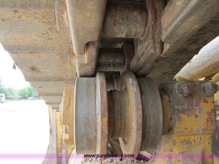 image for item F5204 1995 Caterpillar D5H XL Series II dozer