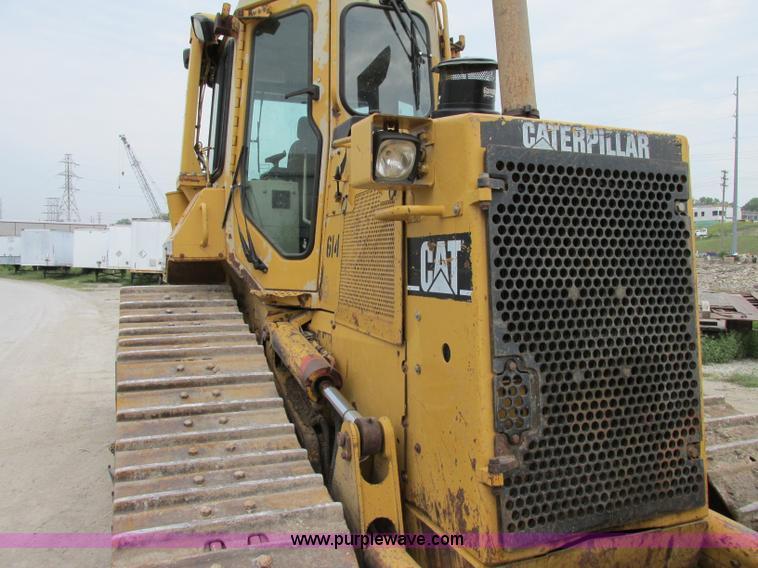 image for item F5204 1995 Caterpillar D5H XL Series II dozer