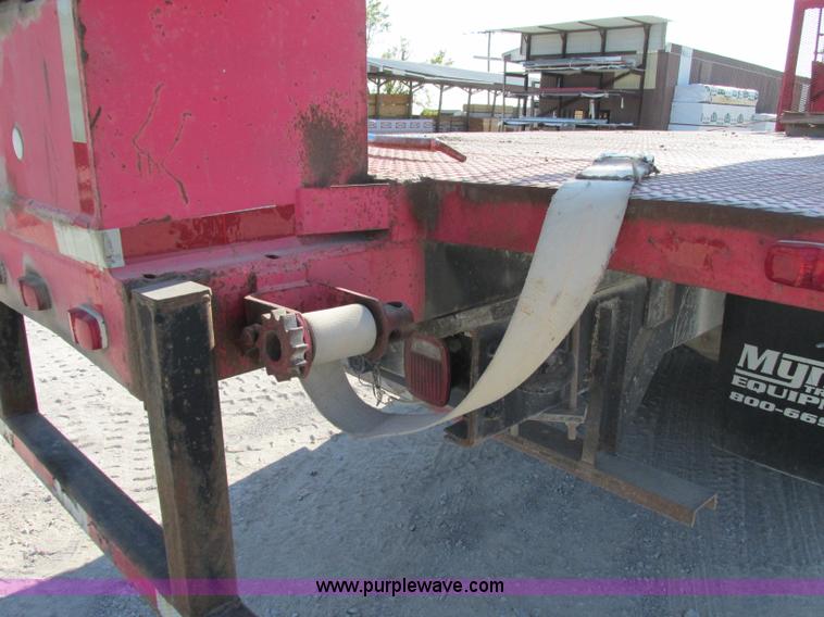 image for item F5220 1985 Mack DM685S drywall boom truck