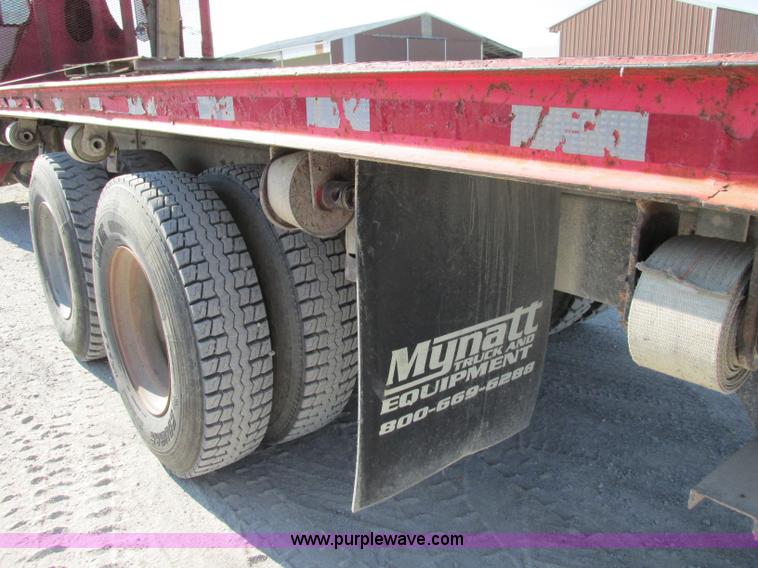 image for item F5220 1985 Mack DM685S drywall boom truck