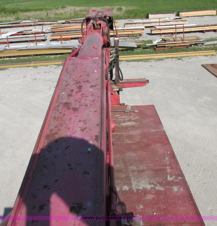 image for item F5220 1985 Mack DM685S drywall boom truck