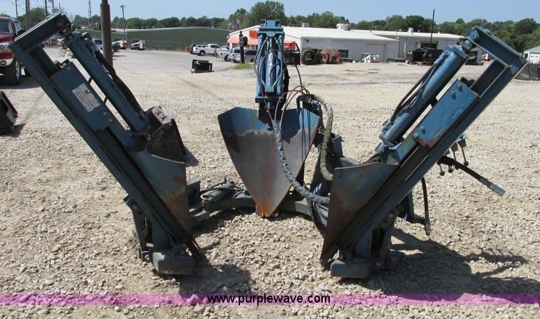 image for item F5225 Care Tree 636 36" skid steer tree spade
