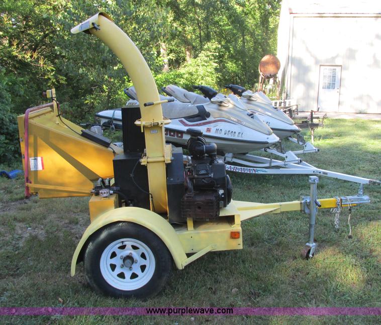 image for item F5231 Powertek 727 commercial wood chipper