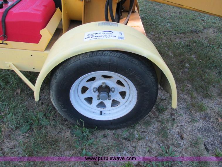 image for item F5231 Powertek 727 commercial wood chipper