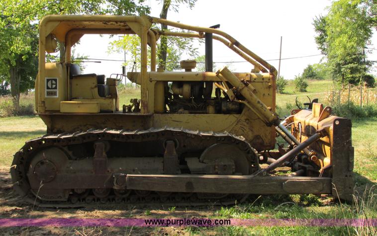 image for item F5236 1963 Caterpillar D6C dozer