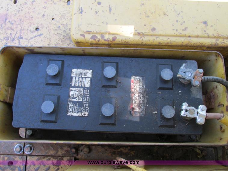 image for item F5236 1963 Caterpillar D6C dozer