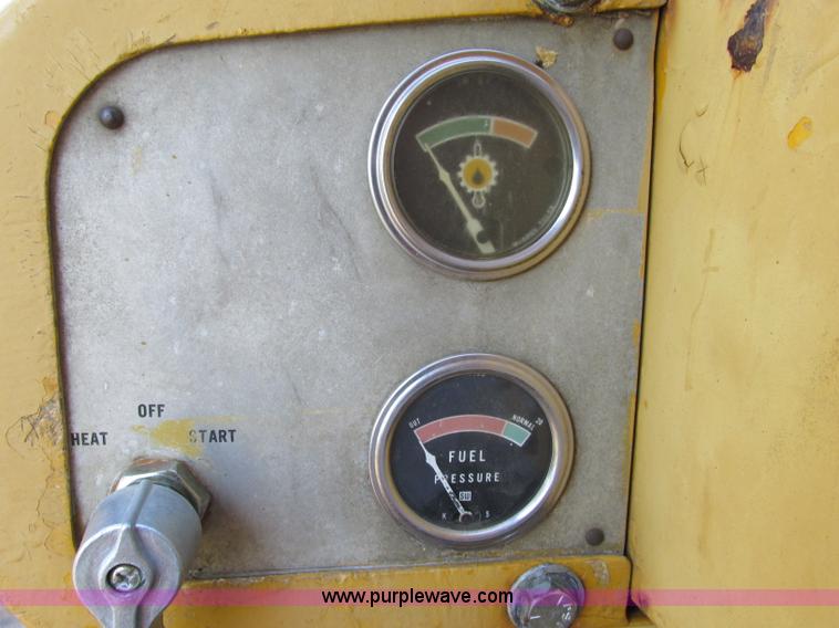 image for item F5236 1963 Caterpillar D6C dozer