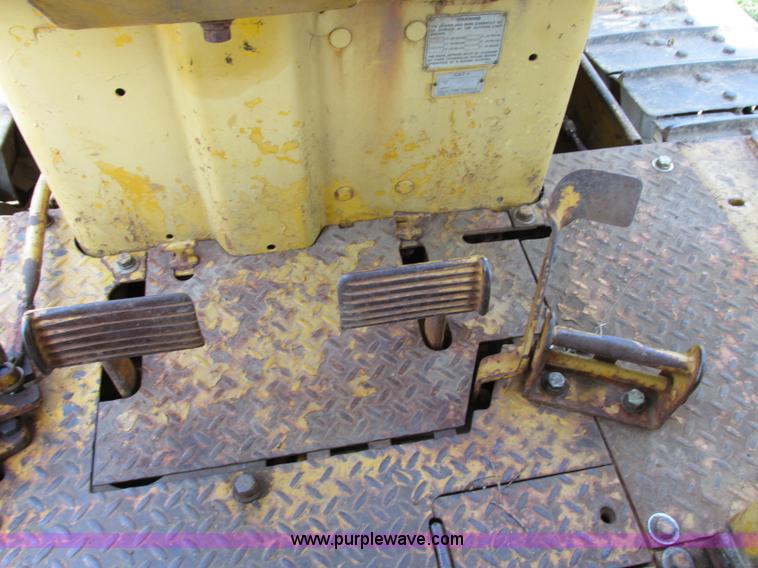 image for item F5236 1963 Caterpillar D6C dozer