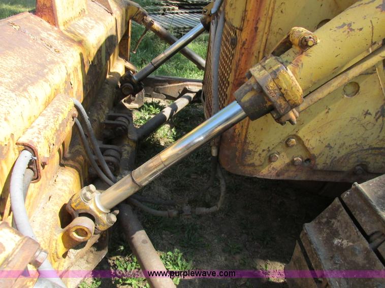 image for item F5236 1963 Caterpillar D6C dozer