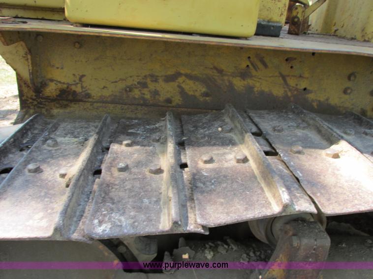 image for item F5236 1963 Caterpillar D6C dozer
