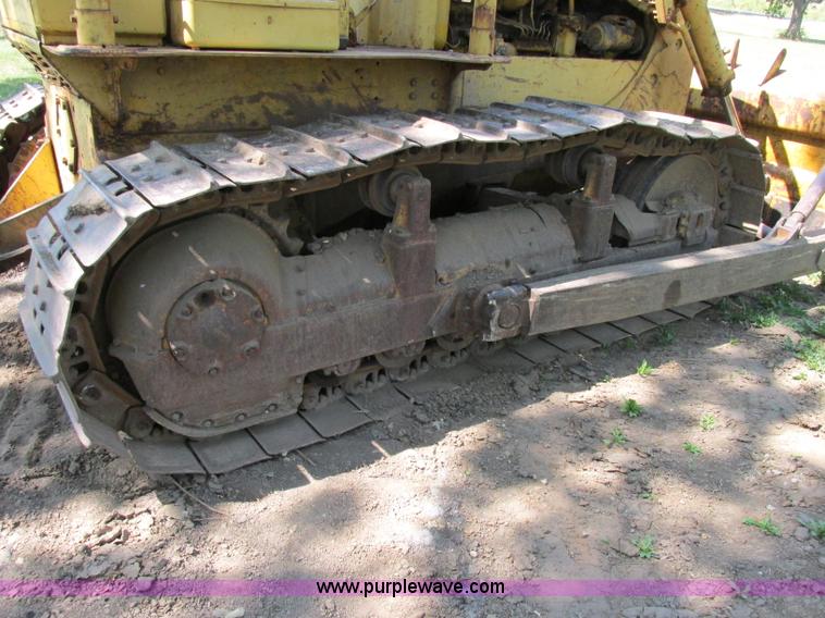 image for item F5236 1963 Caterpillar D6C dozer
