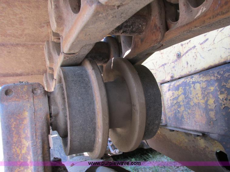 image for item F5236 1963 Caterpillar D6C dozer