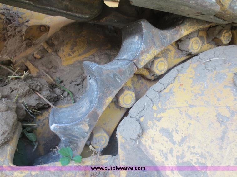 image for item F6654 1960 Caterpillar D8H dozer