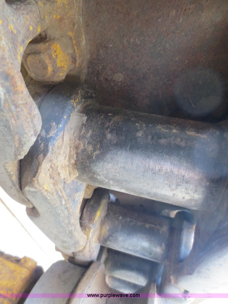 image for item F6654 1960 Caterpillar D8H dozer