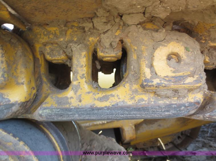 image for item F6654 1960 Caterpillar D8H dozer