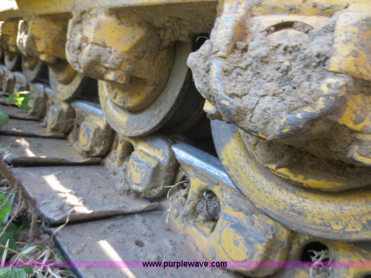 image for item F6654 1960 Caterpillar D8H dozer