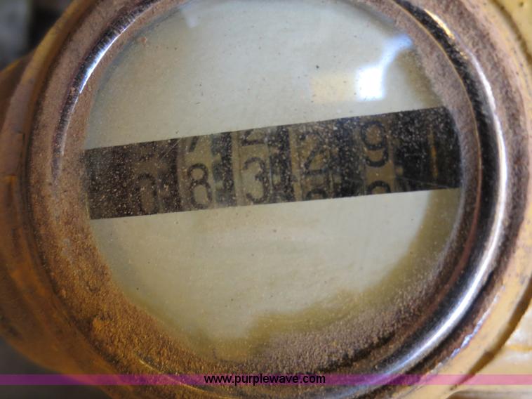 image for item F6654 1960 Caterpillar D8H dozer