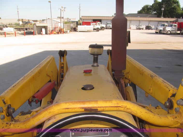 image for item F7106 1994 Massey-Ferguson 50EX Power Shuttle L MFWD tractor