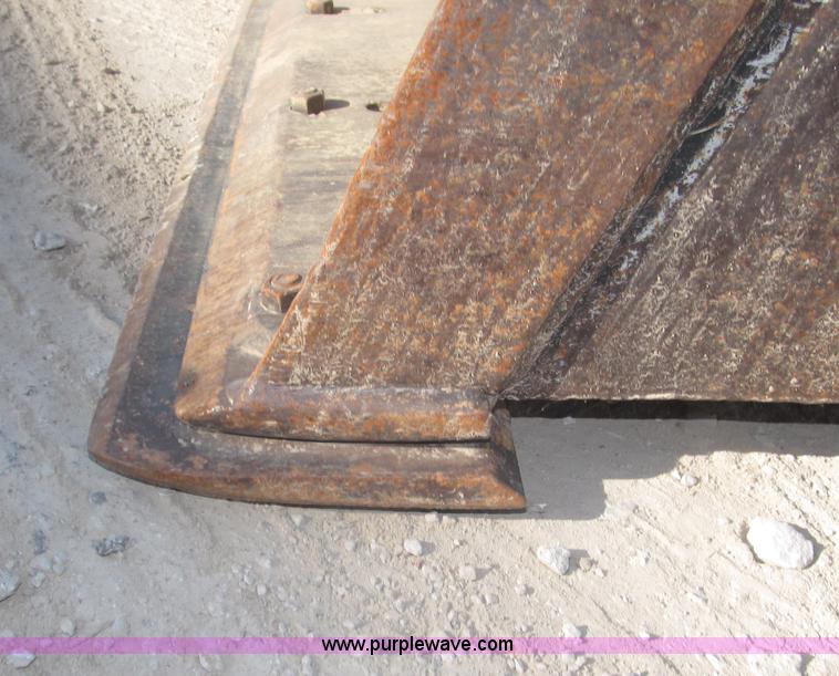 image for item F7106 1994 Massey-Ferguson 50EX Power Shuttle L MFWD tractor