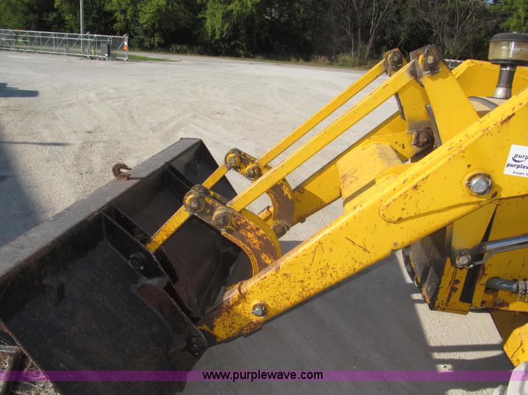 image for item F7106 1994 Massey-Ferguson 50EX Power Shuttle L MFWD tractor