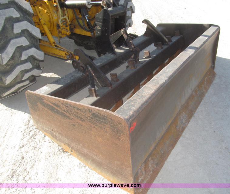 image for item F7106 1994 Massey-Ferguson 50EX Power Shuttle L MFWD tractor