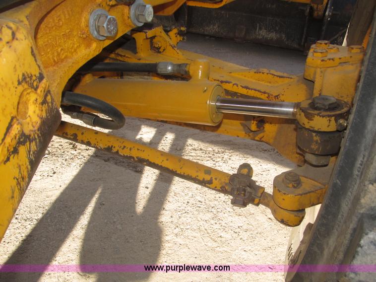 image for item F7106 1994 Massey-Ferguson 50EX Power Shuttle L MFWD tractor