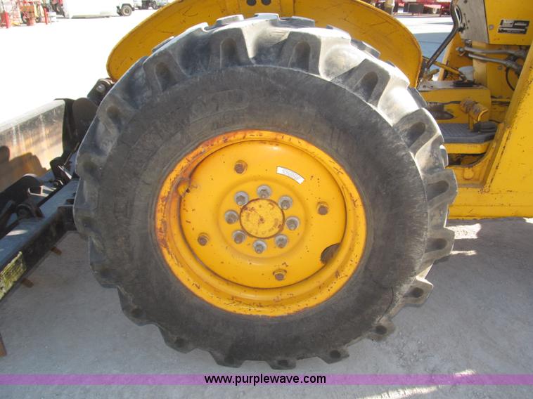 image for item F7106 1994 Massey-Ferguson 50EX Power Shuttle L MFWD tractor