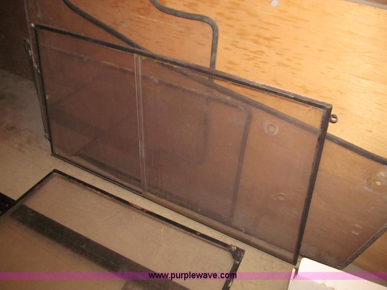 image for item F7106 1994 Massey-Ferguson 50EX Power Shuttle L MFWD tractor