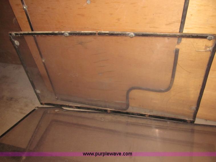 image for item F7106 1994 Massey-Ferguson 50EX Power Shuttle L MFWD tractor