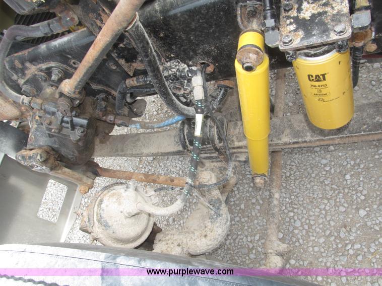 image for item F7111 2000 Freightliner FLD120SD tri axle dump truck