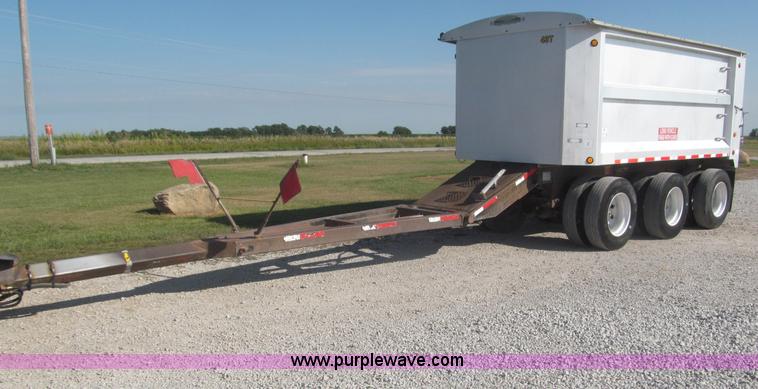 image for item F7114 2003 Cornhusker 800R 16' triple axle aluminum pup dump trailer