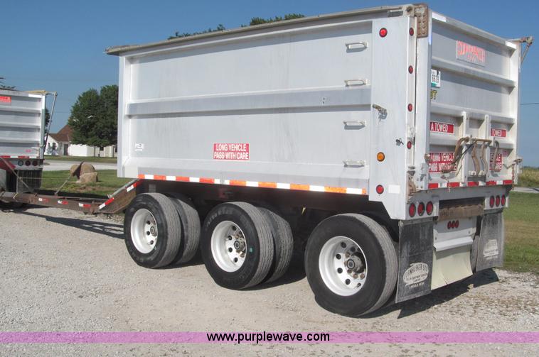image for item F7114 2003 Cornhusker 800R 16' triple axle aluminum pup dump trailer