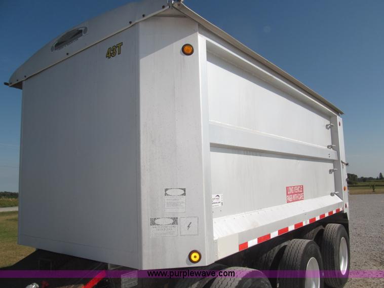 image for item F7114 2003 Cornhusker 800R 16' triple axle aluminum pup dump trailer