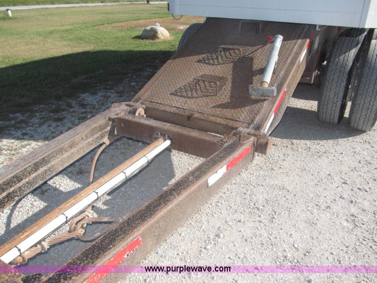 image for item F7114 2003 Cornhusker 800R 16' triple axle aluminum pup dump trailer