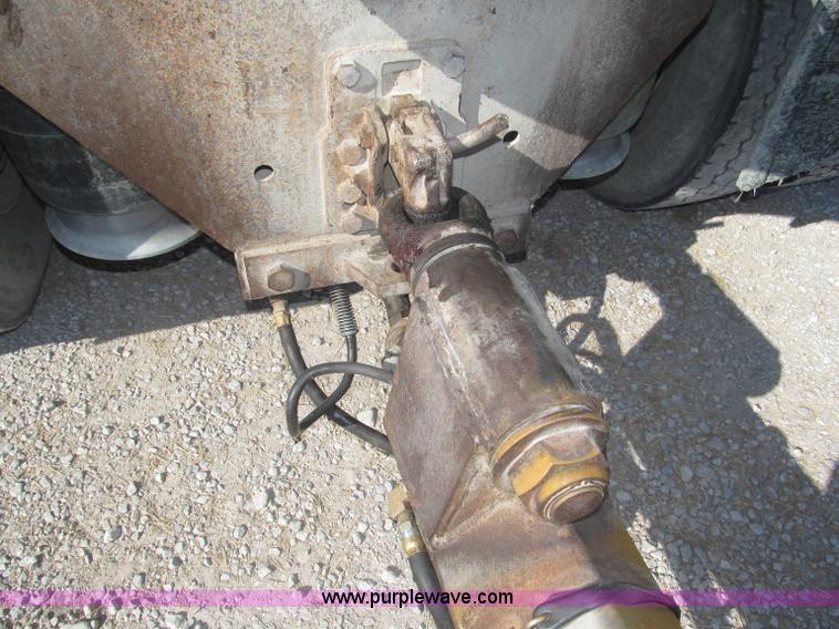 image for item F7114 2003 Cornhusker 800R 16' triple axle aluminum pup dump trailer