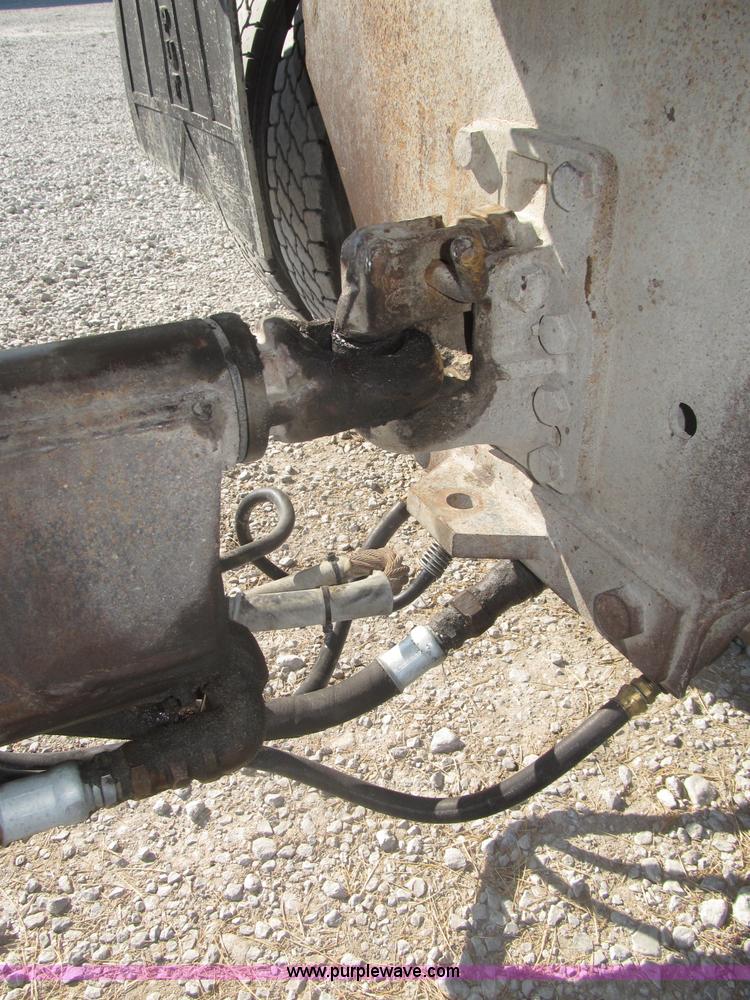 image for item F7114 2003 Cornhusker 800R 16' triple axle aluminum pup dump trailer