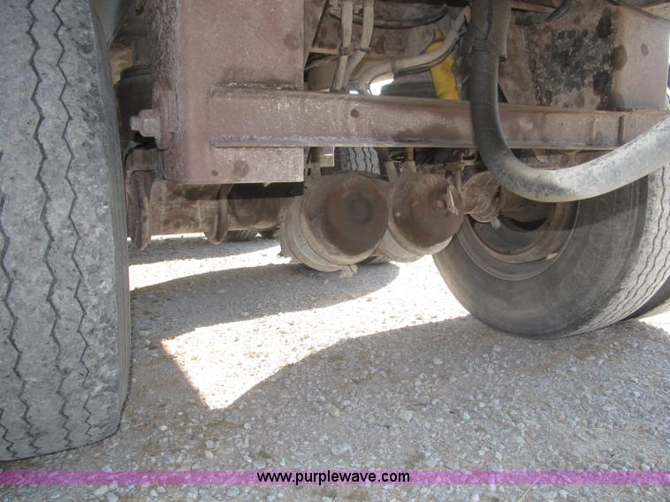 image for item F7114 2003 Cornhusker 800R 16' triple axle aluminum pup dump trailer