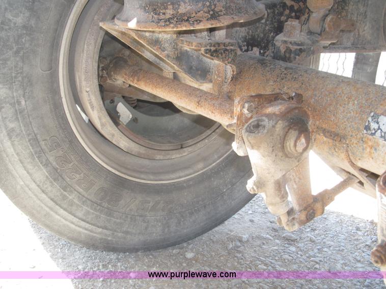 image for item F7114 2003 Cornhusker 800R 16' triple axle aluminum pup dump trailer