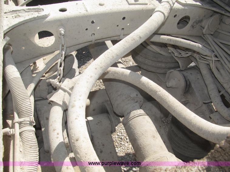 image for item F7115 2001 Freightliner FLD120 tri axle dump truck